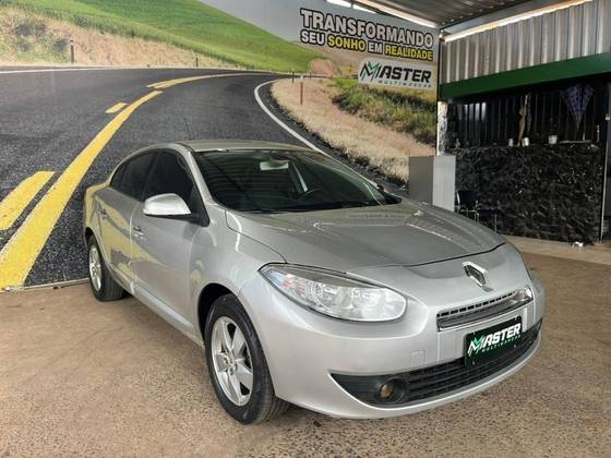 RENAULT FLUENCE 2.0 DYNAMIQUE 16V FLEX 4P AUTOMÁTICO